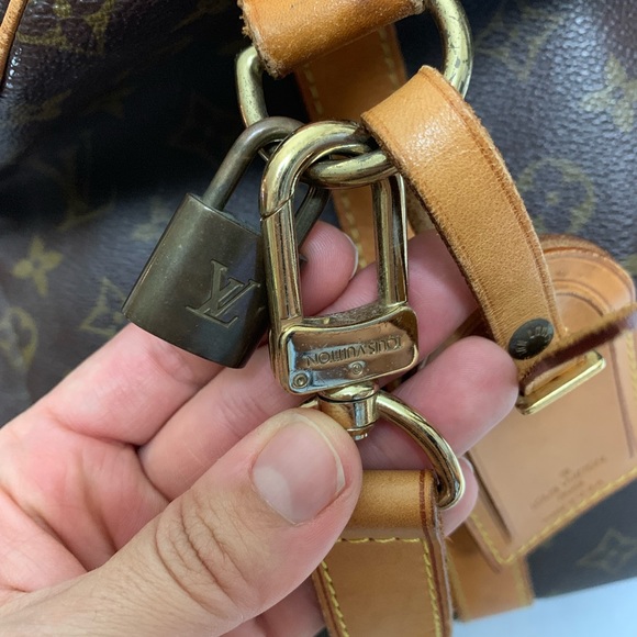 LOUIS VUITTON | VTG Keepall 55 Bandouliere Duffel - Picture 4 of 8